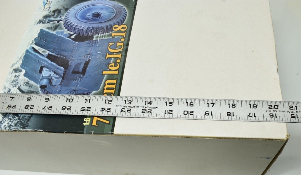 威龍 Dragon Models 1:6 模型套件 7.5cm le.IG.18 德國火砲（附拖車）71227