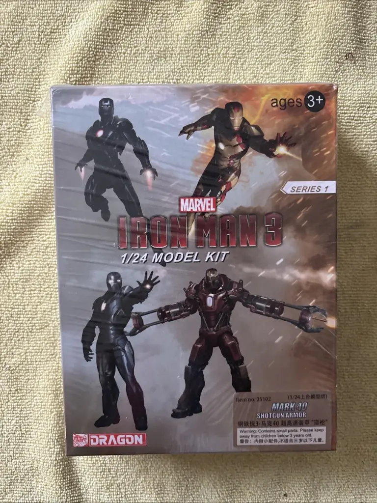威龍 Dragon Models 1/24 Iron Man 3 Model Kit Series 1 (Mark 16)
