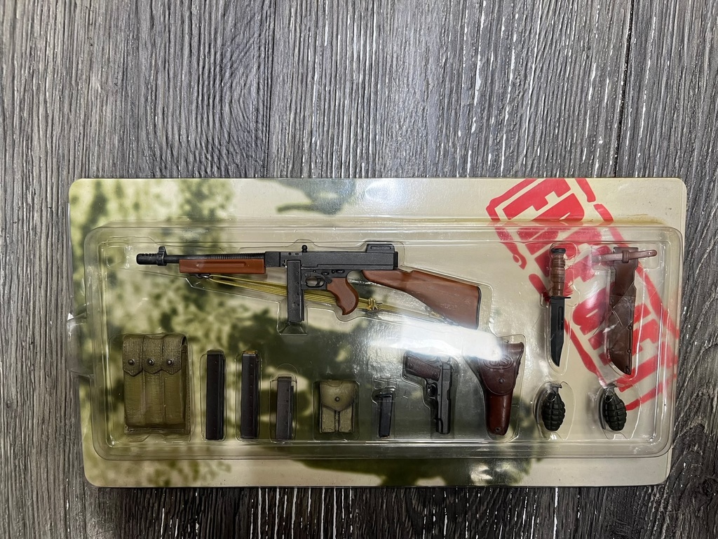 1/6 Scale  71141  US Marines Weapon Set